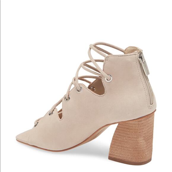 Vince Camuto Nahara Beige Heeled Sandals Size 7.5 - Picture 4 of 16